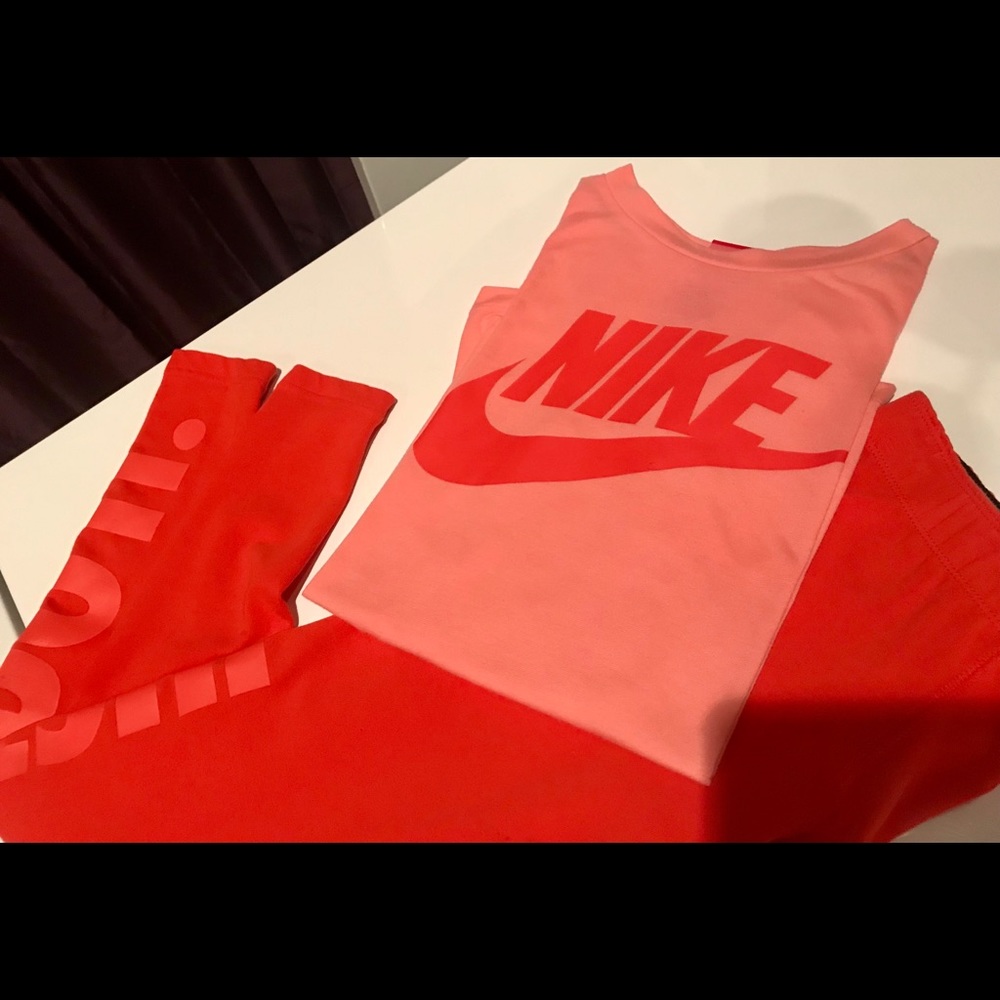 🧡Nike Women’s set 🧡